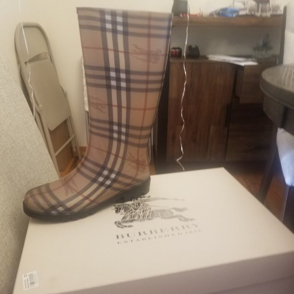 burberry knee high rain boots